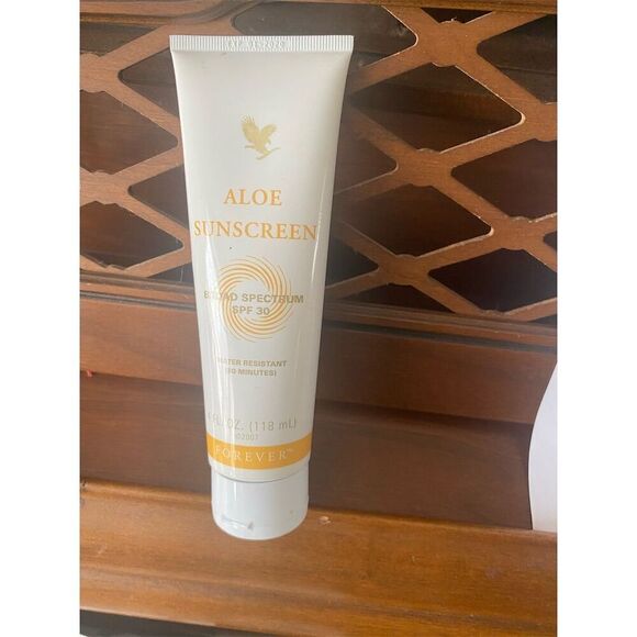 Forever Living Aloe Sunscreen SPF 30 Cream 4oz Broad Spectrum - Picture 3 of 8
